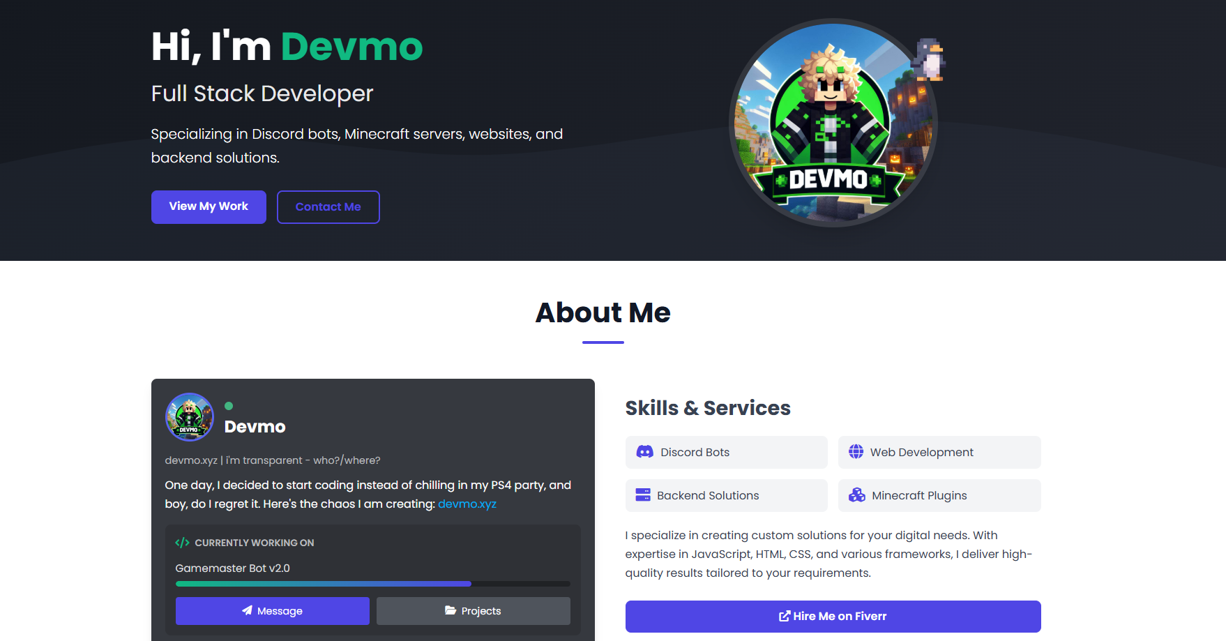 Devmo developer portfolio website — hero and about section